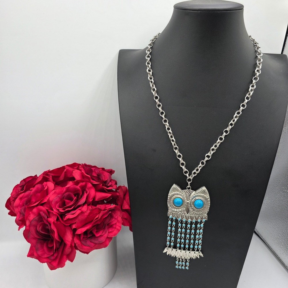 Vintage Style Silver Tone Articulated Owl Pendant Necklace Turquoise Blue Eyes